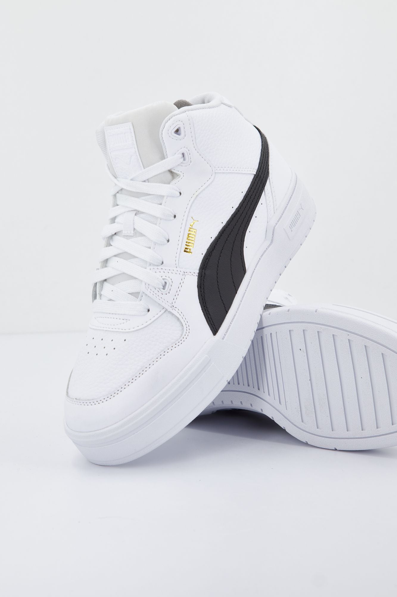 PUMA CA PRO MID en color BLANCO (4)