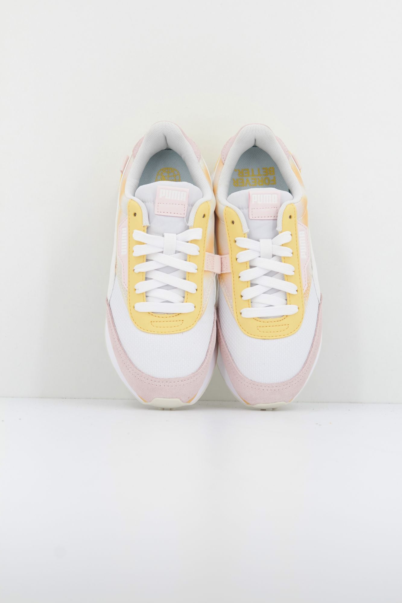 PUMA FUTURE RIDER BD en color AMARILLO (2)