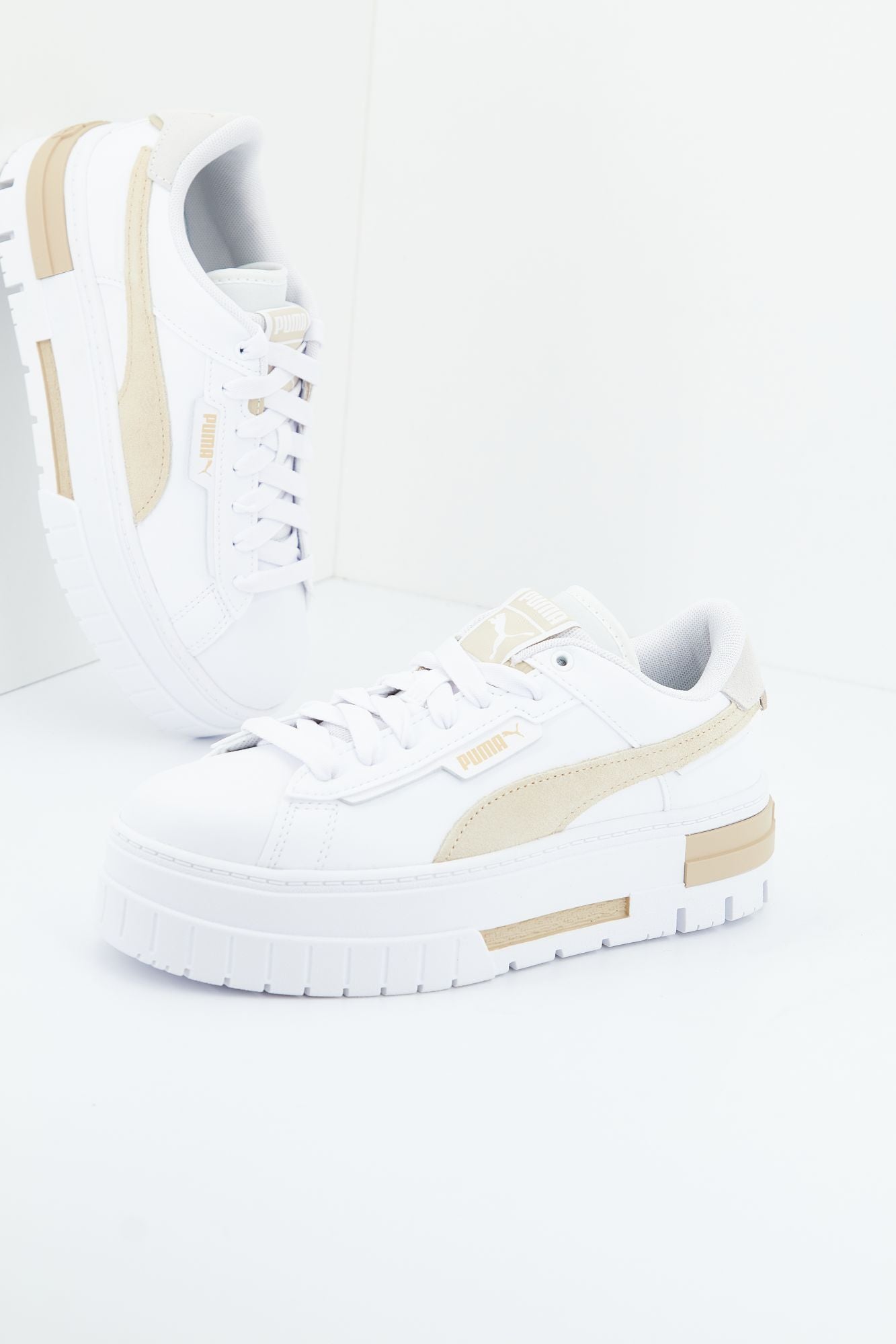 PUMA MAYZE CRASHED en color BLANCO (1)