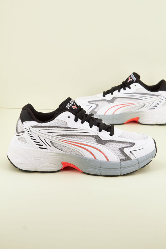 PUMA TEVERIS NITRO SPACE EXPLORER en color BLANCO (2)