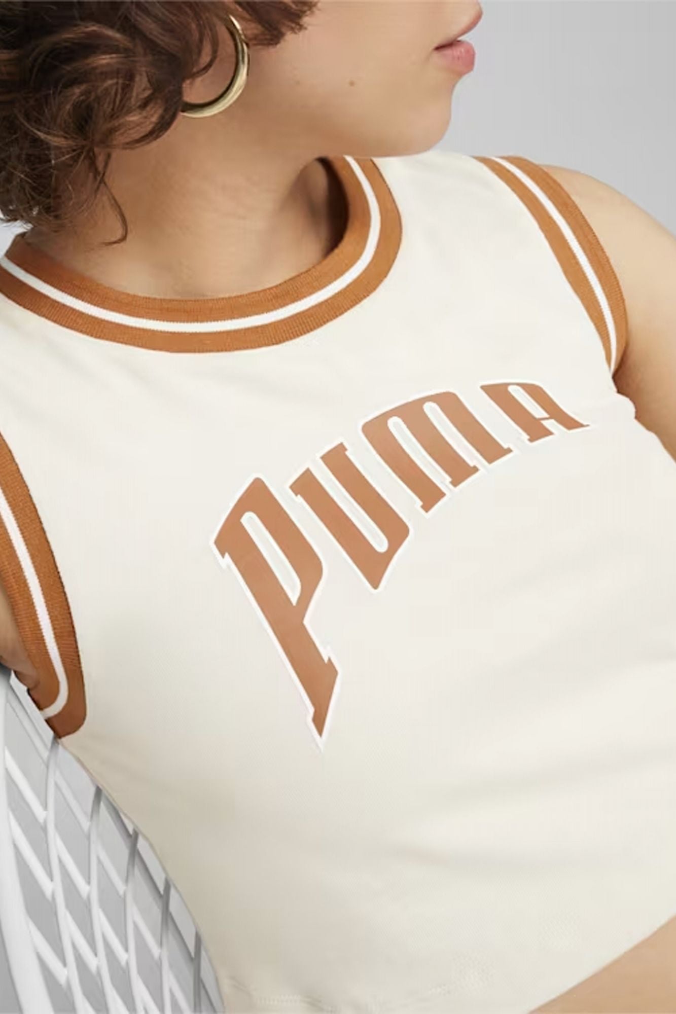 PUMA GRAPHIC CROPPED TEE en color BLANCO (4)