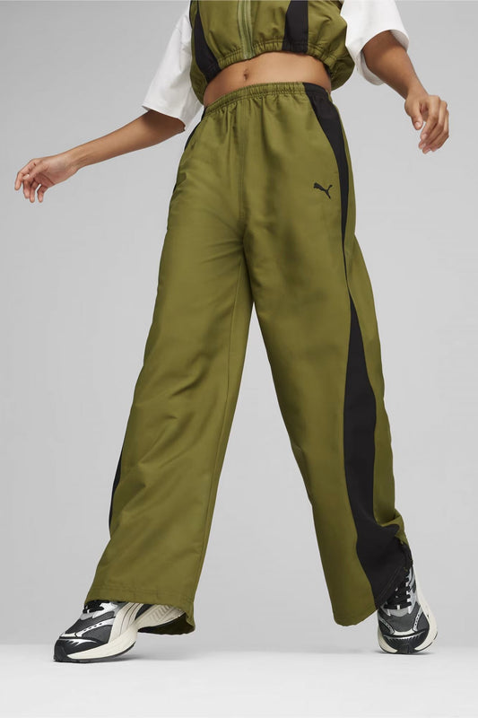 PUMA PARACHUTE PANTS WV en color VERDE (1)