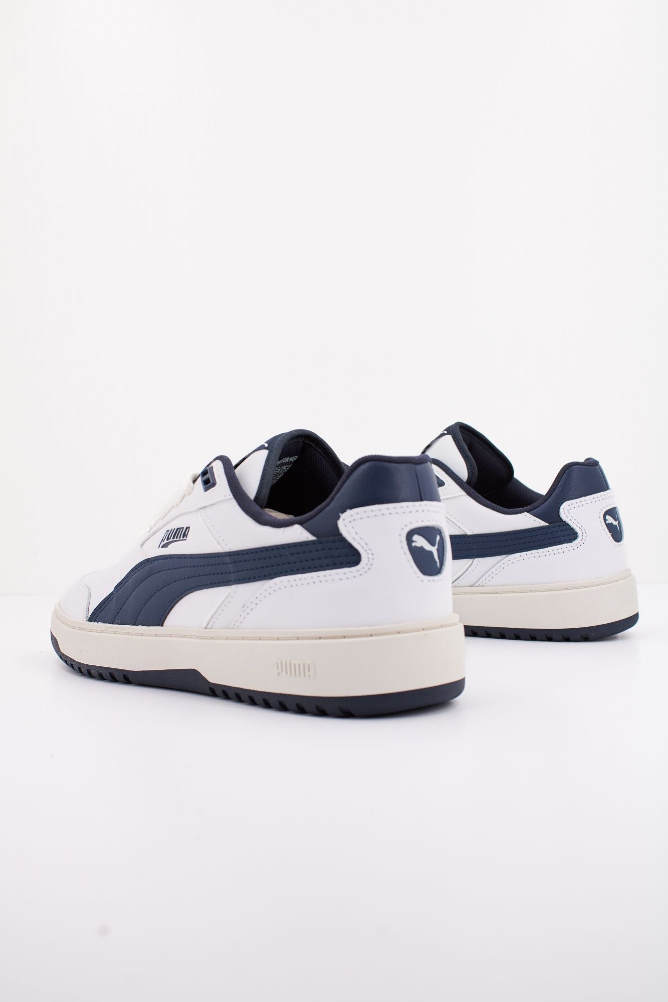 PUMA PUMA DOUBLECOURT en color BLANCO (3)