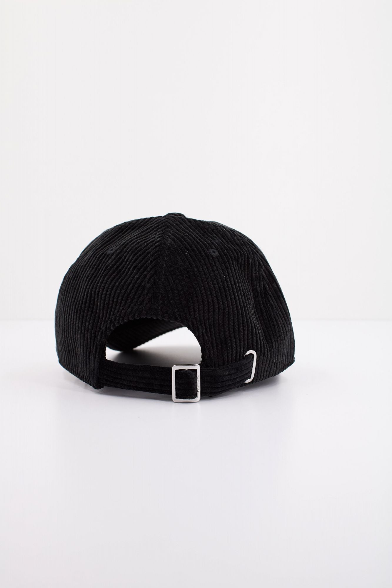 LACOSTE RK3447 CAP en color NEGRO (3)