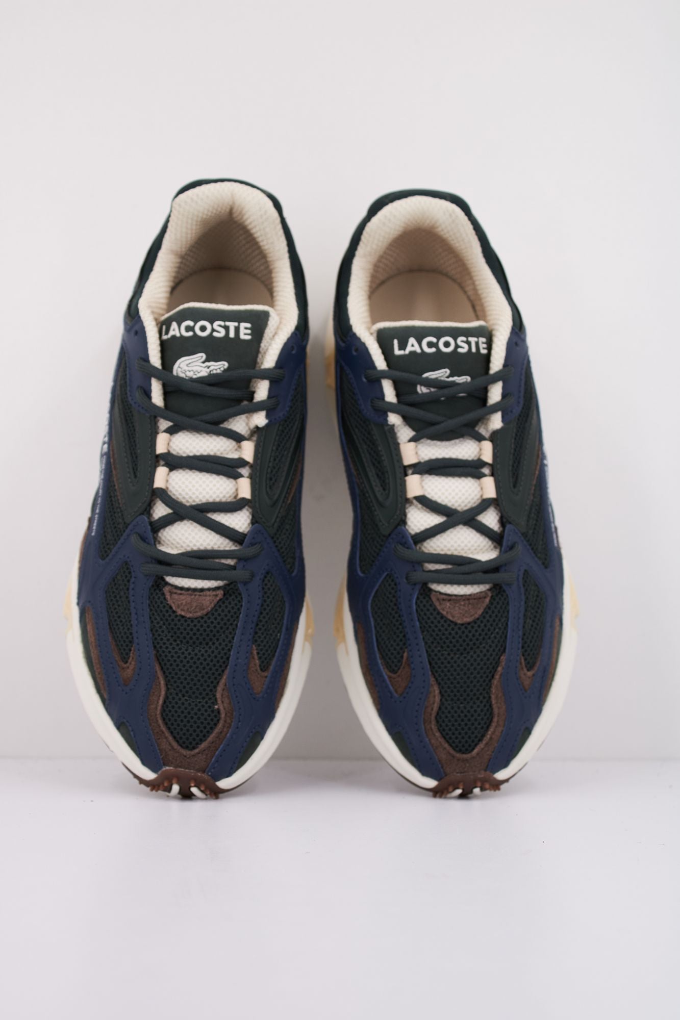 LACOSTE  L003 2K24 en color AZUL (3)