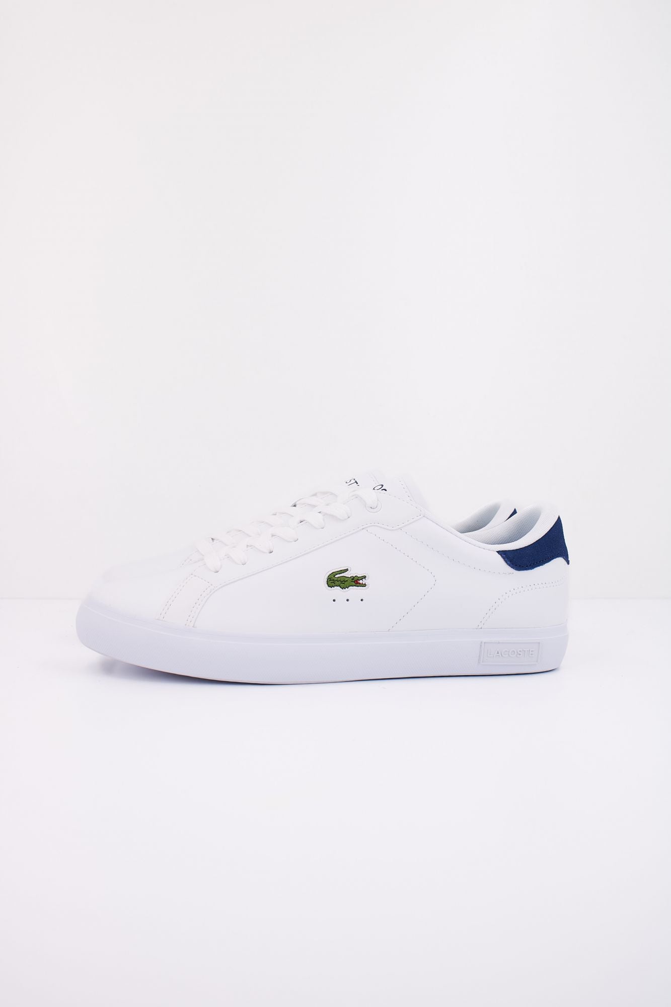 LACOSTE POWERCOURT en color BLANCO (1)