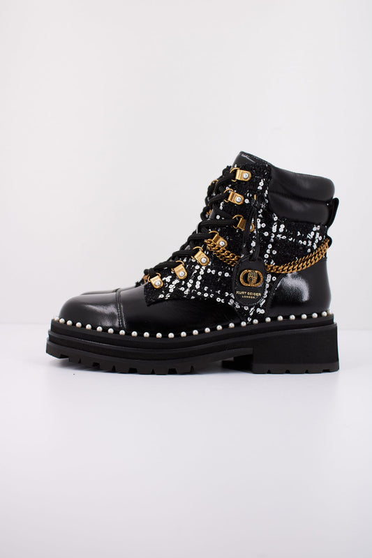 KURT GEIGER LONDON CHELSEA COMBAT BOOT en color NEGRO (1)