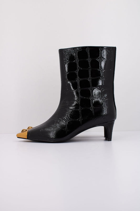 KURT GEIGER LONDON REGENT ANKLE BOOT en color NEGRO (1)