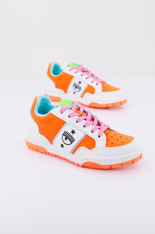 CHIARA FERRAGNI CF1 LOW  en color NARANJA (1)