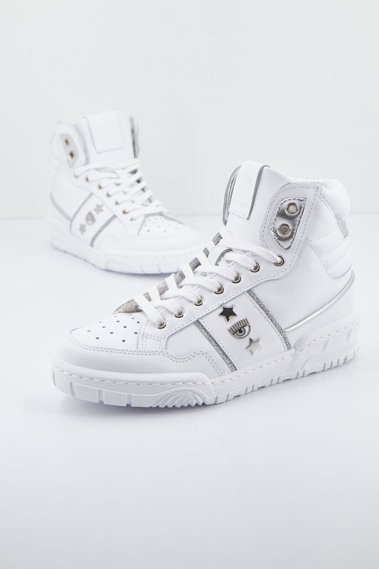 CHIARA FERRAGNI SNE CF1 HIGH WHITE LEATH en color BLANCO (1)