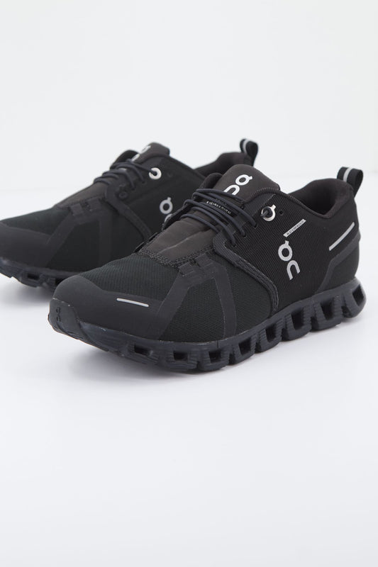 ON RUNNING CLOUD 5 WATERPROOF en color NEGRO (2)