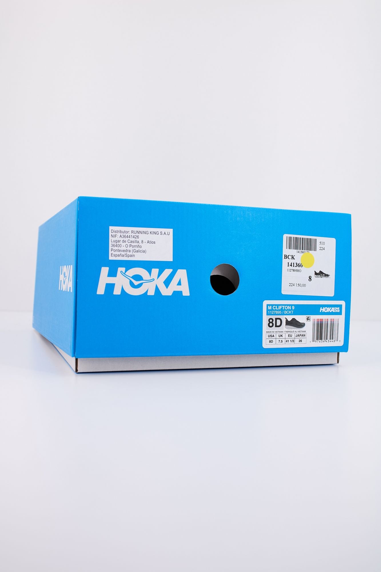 HOKA CLIFTON 9 en color NEGRO (6)