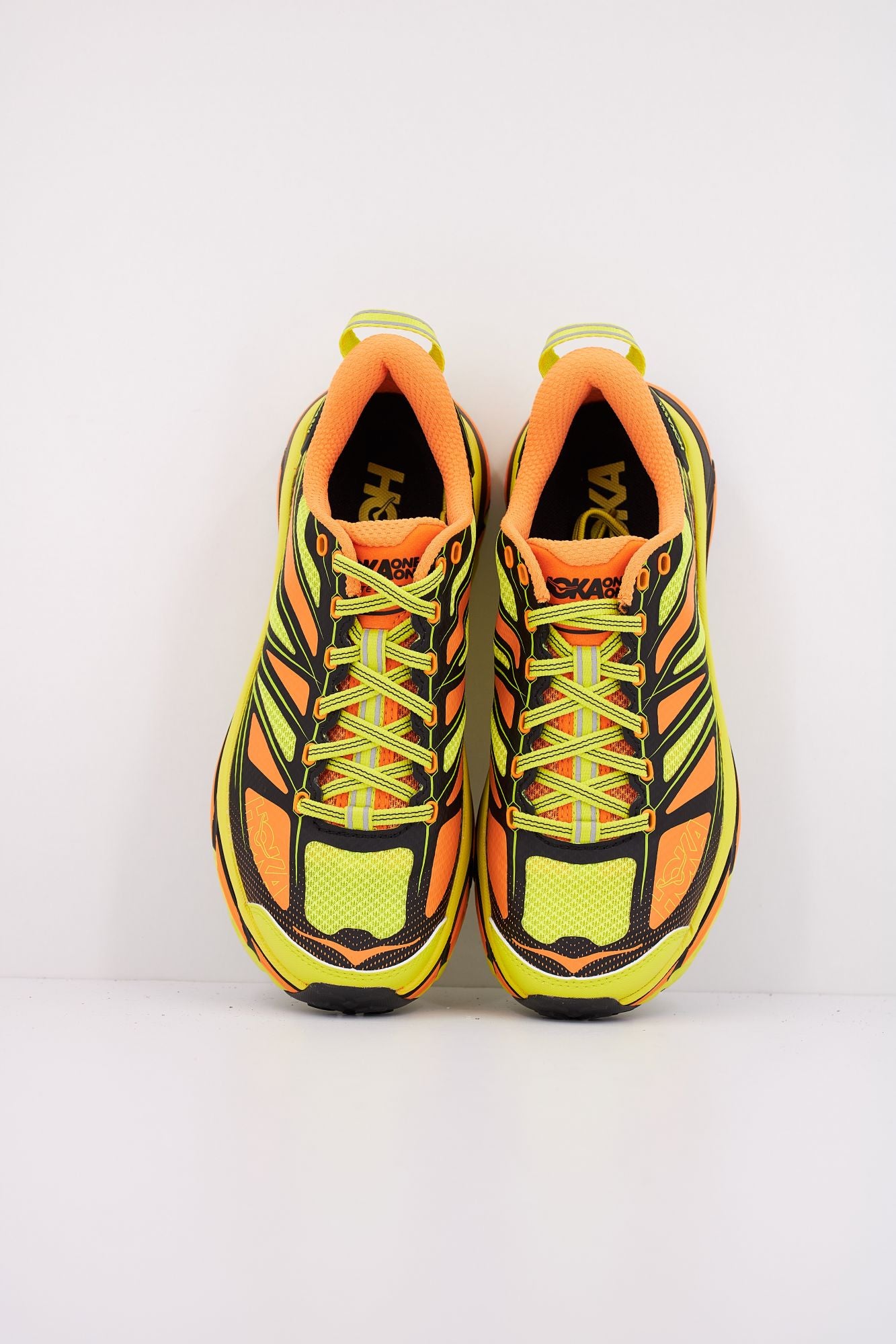 HOKA U MAFATE SPEED 2 en color NARANJA (3)