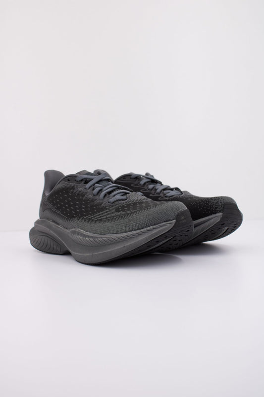 HOKA W MACH 6 LA en color GRIS (2)