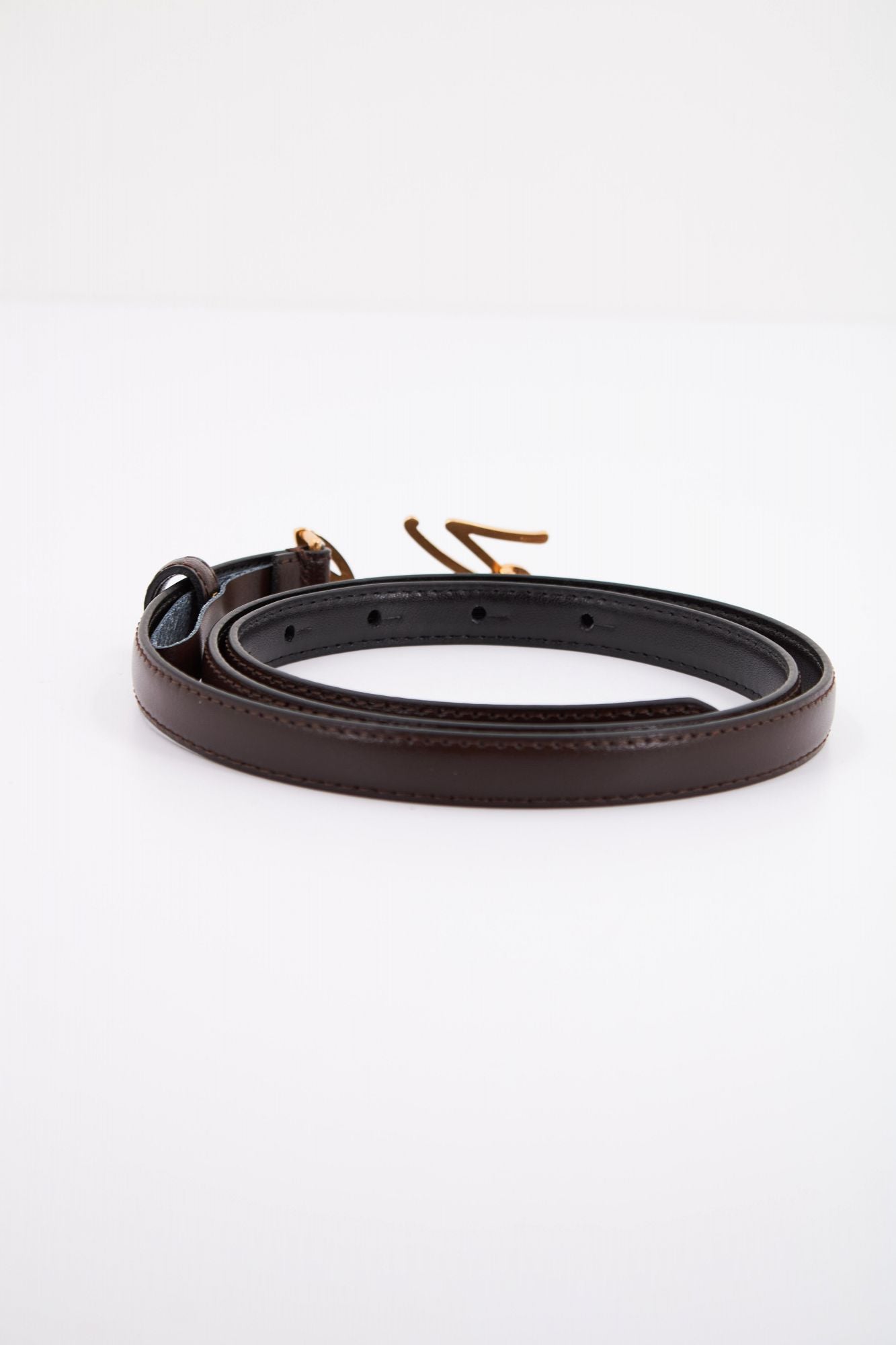 KARL LAGERFELD K/SIGNATURE SM BUCKLE BELT en color MARRON (3)