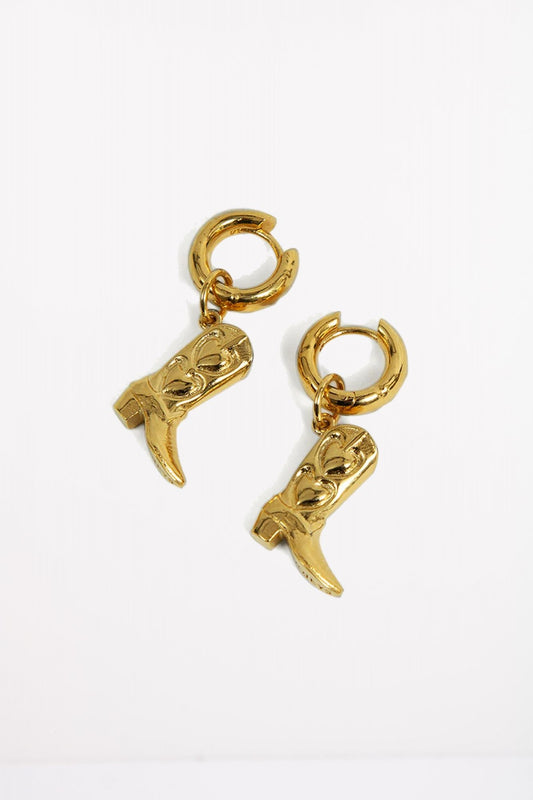 TWOJEYS  BOOTS EARRINGS en color ORO (1)