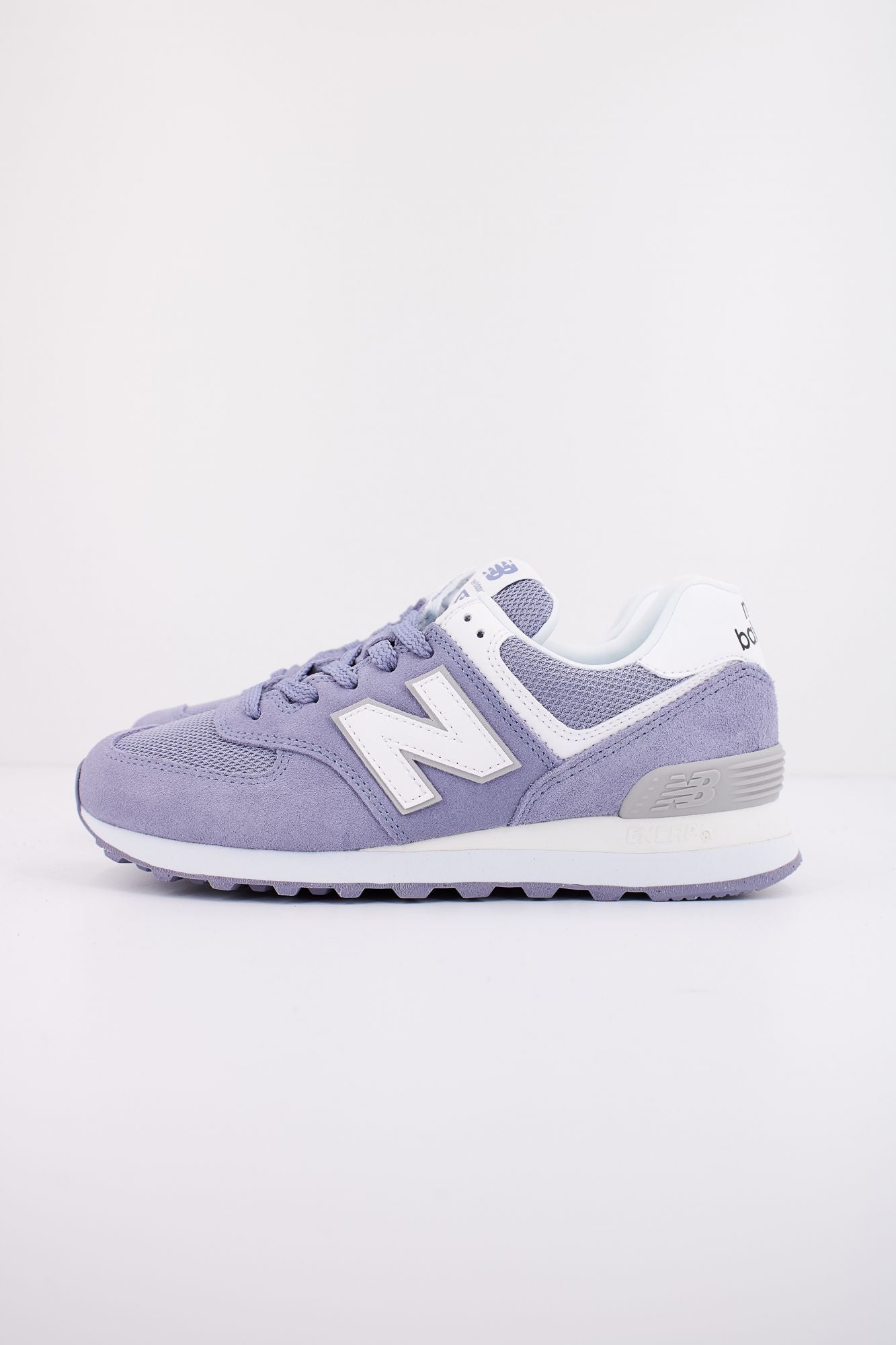 NEW BALANCE RUNNING INSPIRED en color VIOLETA (1)