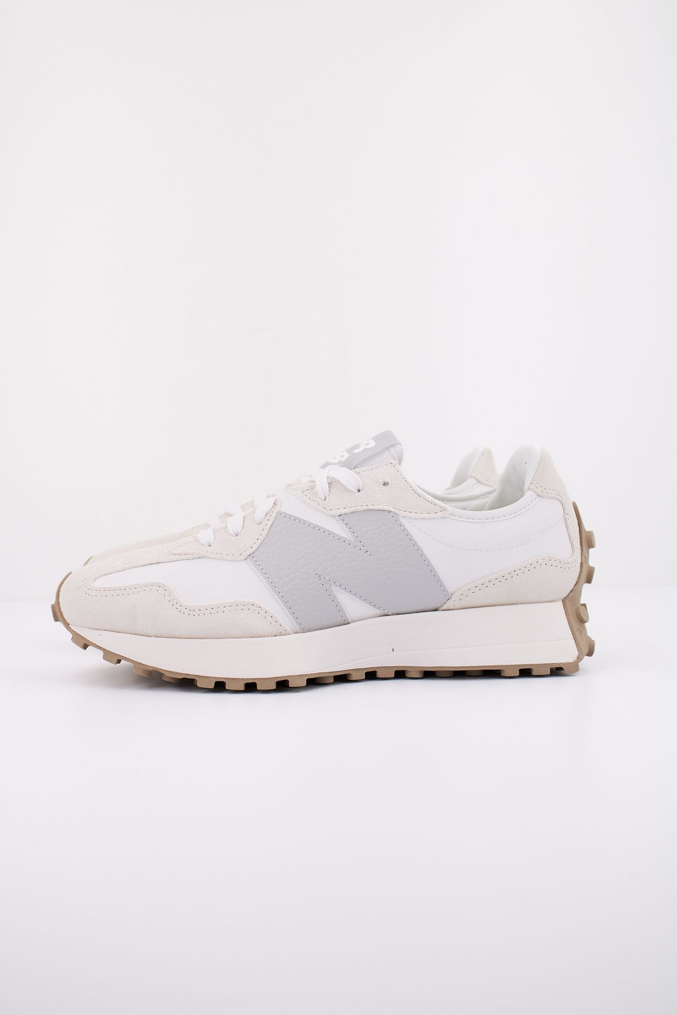 NEW BALANCE WS327 KE en color BLANCO (1)