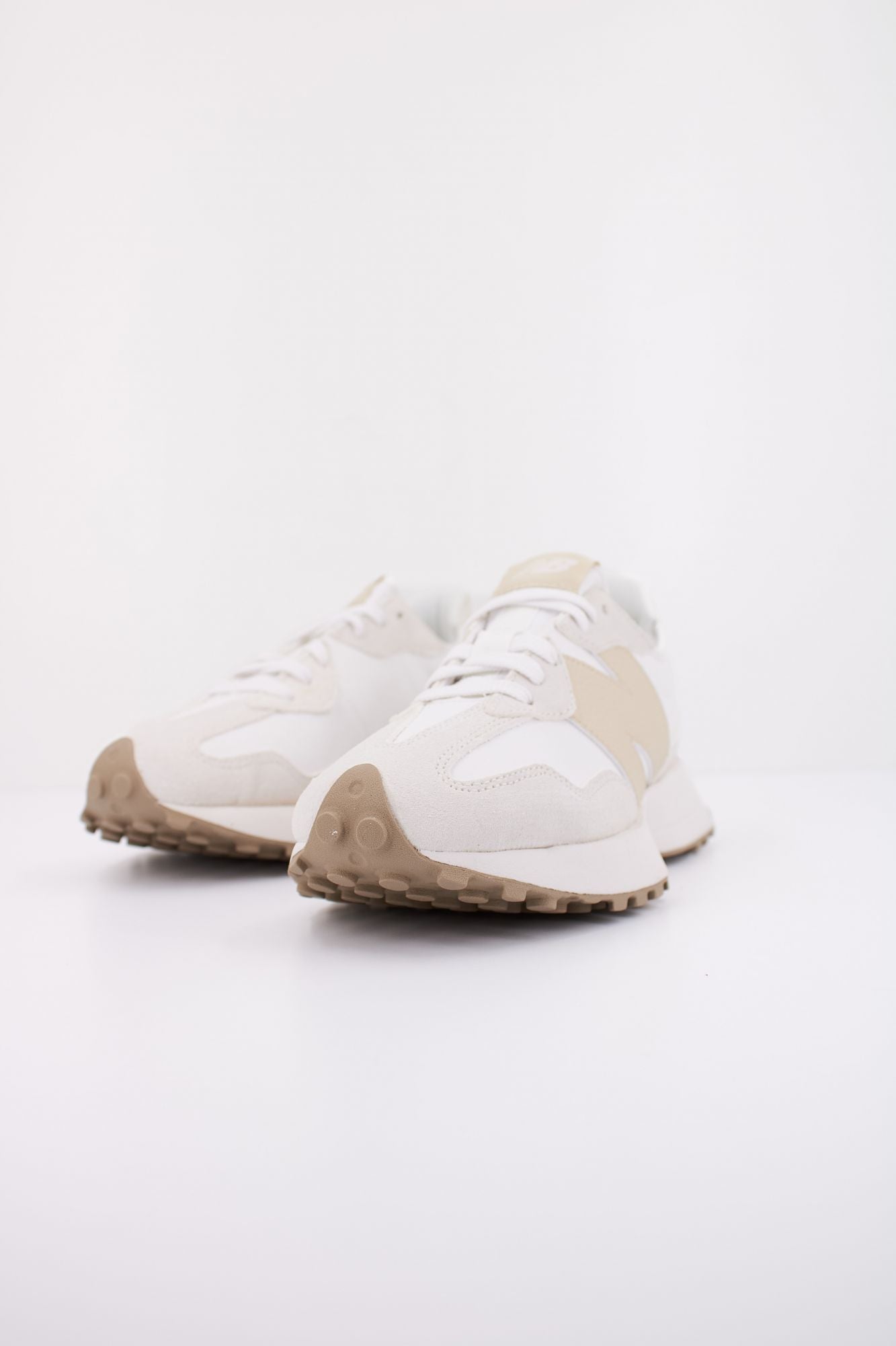 NEW BALANCE WS327 KG en color BLANCO (2)