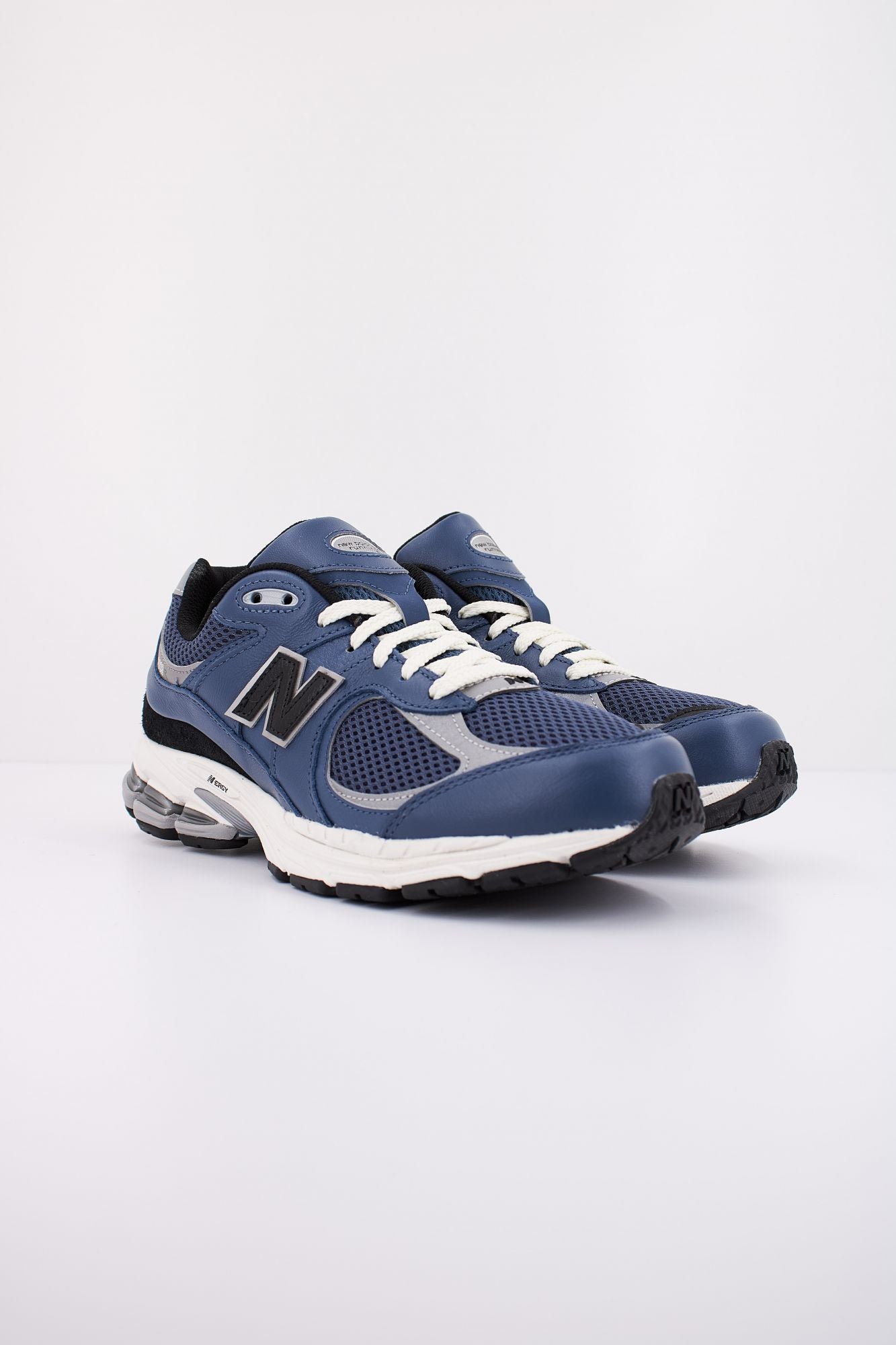 NEW BALANCE M2002 RPQ en color AZUL (2)