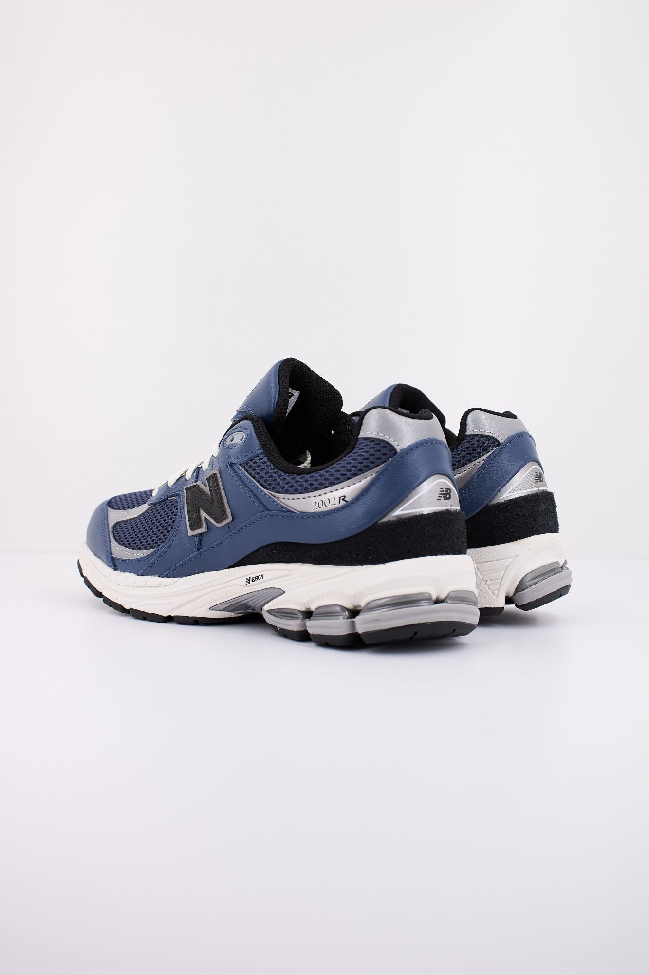 NEW BALANCE M2002 RPQ en color AZUL (5)