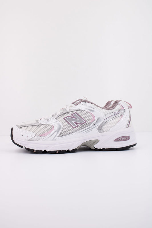 NEW BALANCE MR530 en color BLANCO (1)