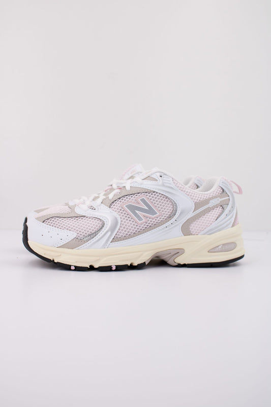 NEW BALANCE MR530 ASR en color ROSA (1)