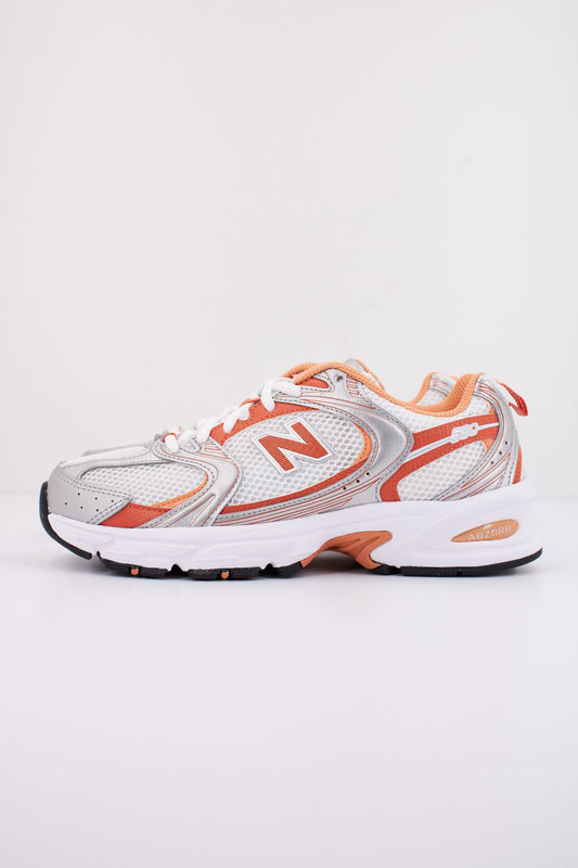 NEW BALANCE MR530  en color BLANCO (1)