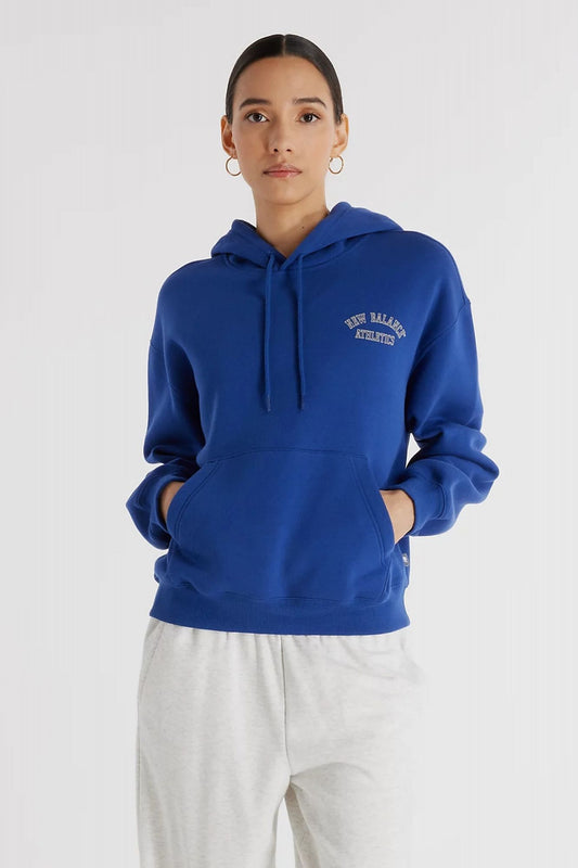 NEW BALANCE GRAPHIC FLEECE HOODIE en color AZUL (1)