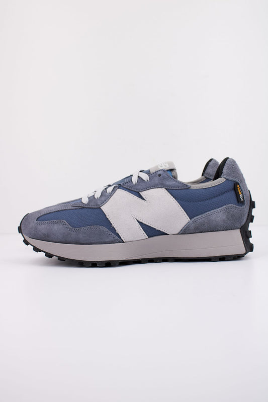 NEW BALANCE U327 en color AZUL (1)