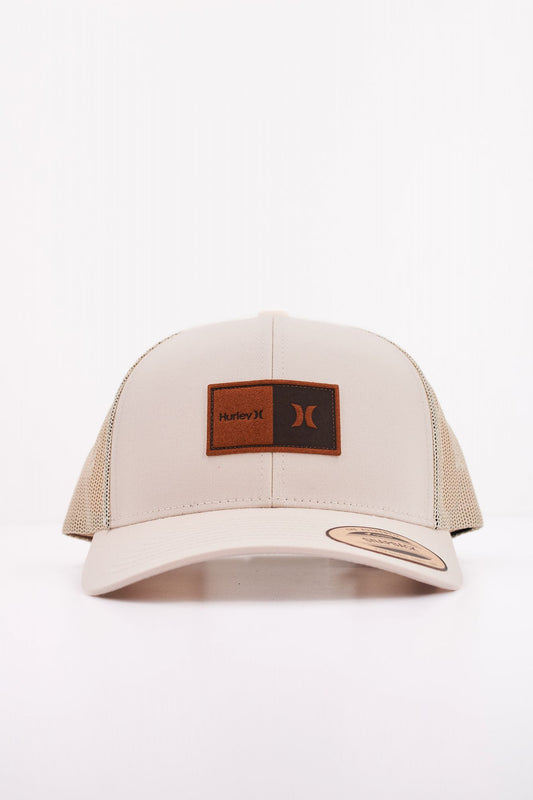 HURLEY M FAIRWAY TRUCKER HAT en color BEIS (1)