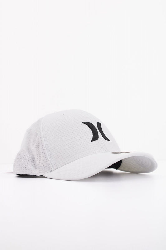 HURLEY M H20 DRI PISMO HAT en color BLANCO (2)