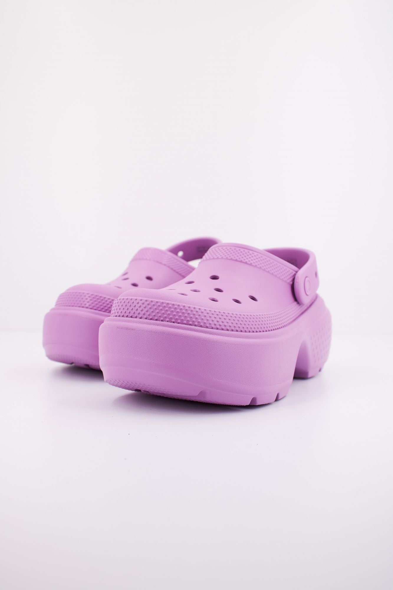 CROCS STOMP CLOG en color ROSA (2)