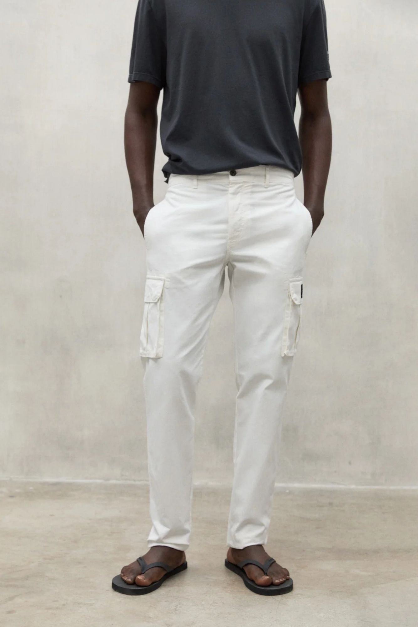 ECOALF  ETHICARGOALF PANTS en color BLANCO (1)