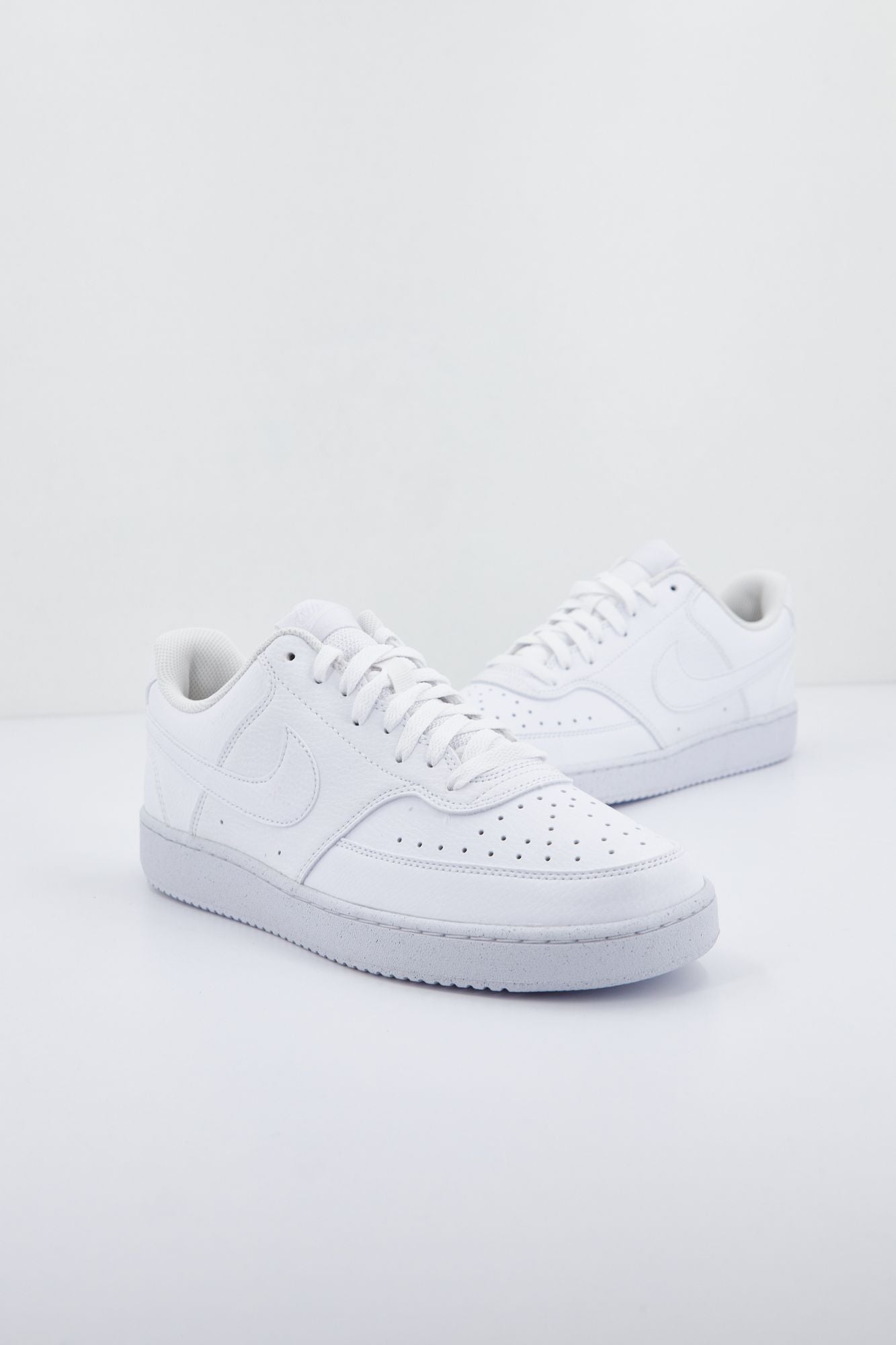 NIKE COURT VISION LO NN en color BLANCO (1)