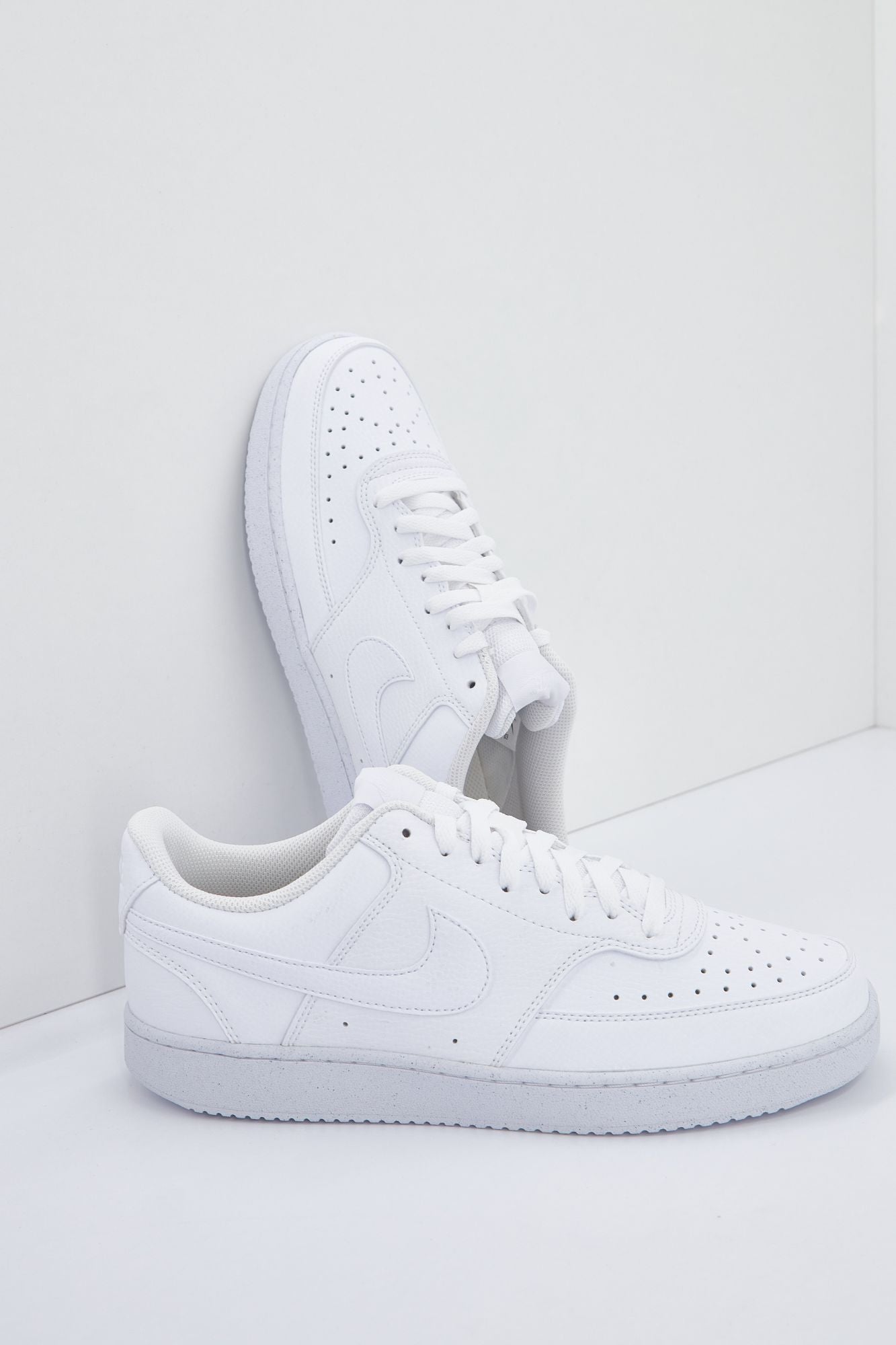 NIKE COURT VISION LO NN en color BLANCO (2)