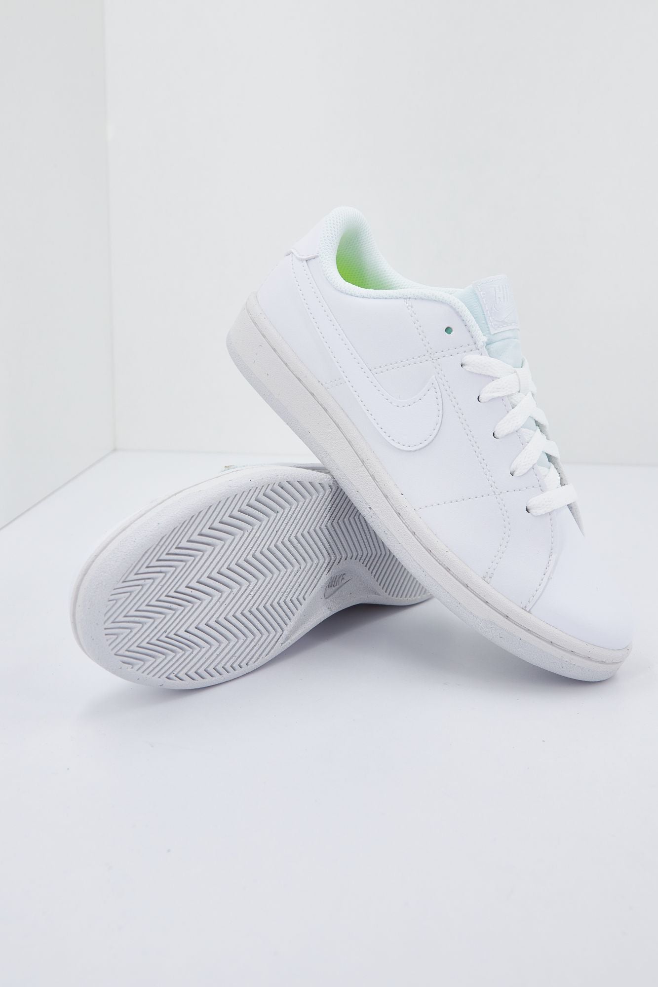 NIKE COURT ROYALE 2 en color BLANCO (2)