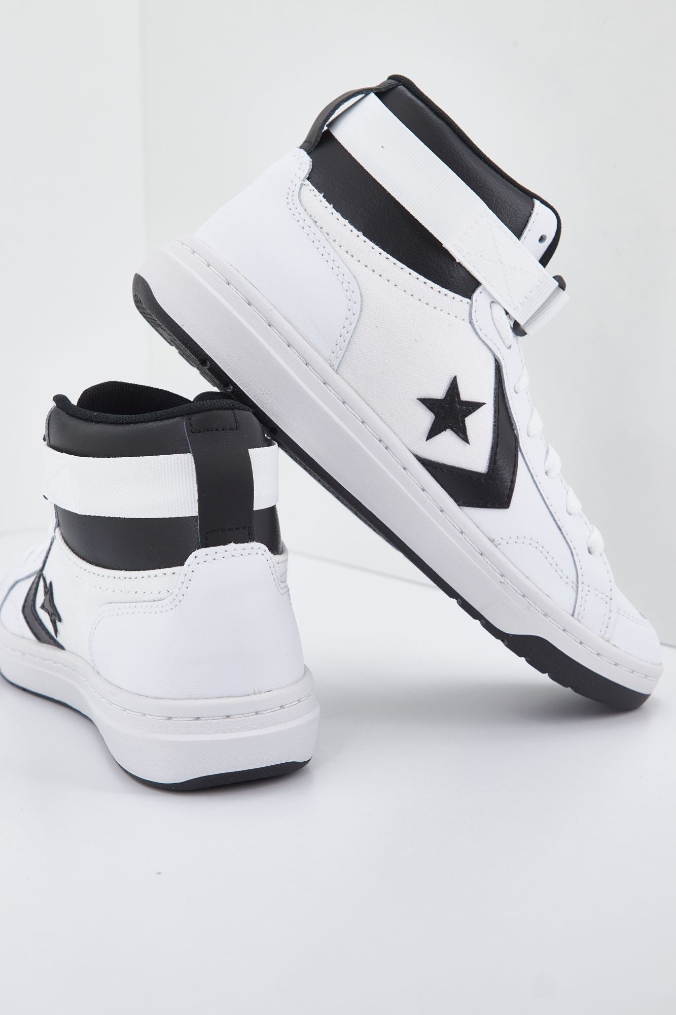 CONVERSE PRO BLAZE CUP en color BLANCO (3)