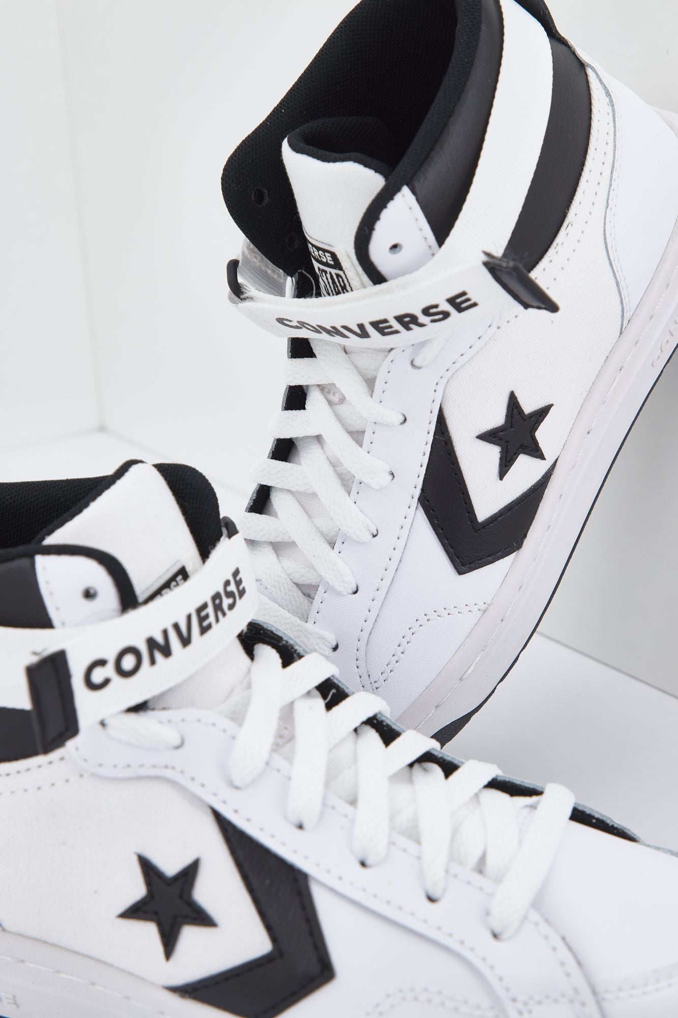 CONVERSE PRO BLAZE CUP en color BLANCO (4)