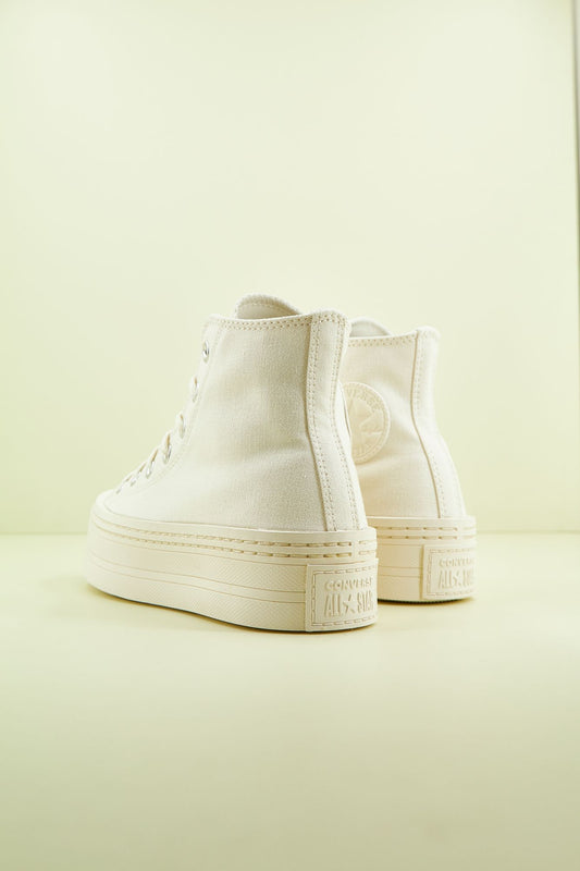 CONVERSE CHUCK TAYLOR ALL STAR MODERN LIFT PLATFORM CANVAS en color BLANCO (2)