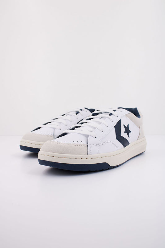 CONVERSE PRO BLAZE CLASSIC LEATHER & SUEDE  en color BLANCO (2)