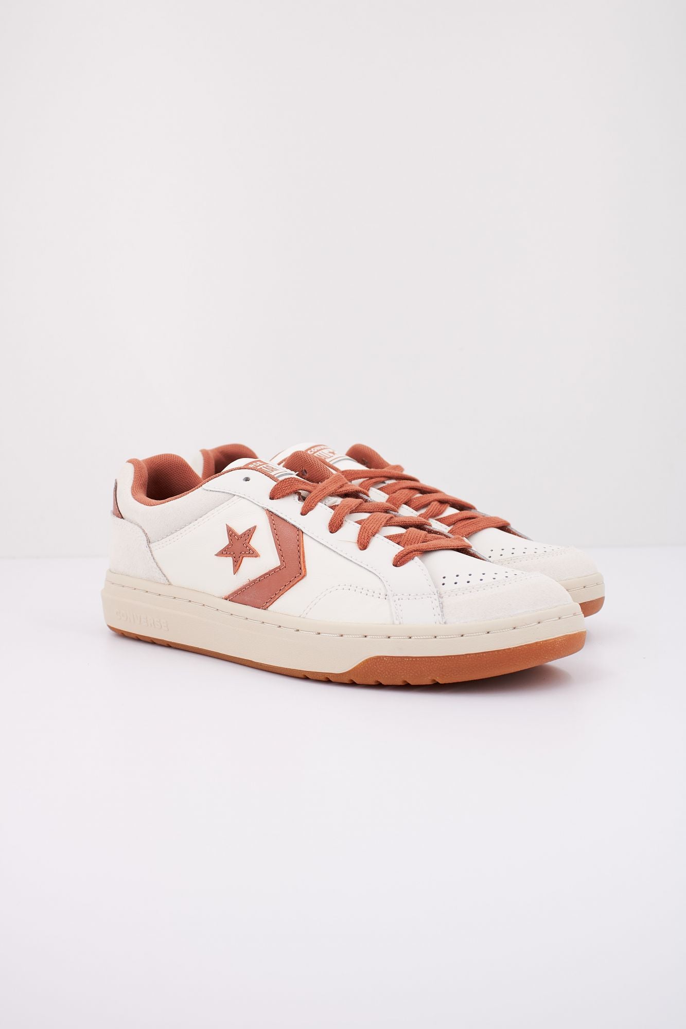 CONVERSE PRO BLAZE CLASSIC LEATHER&SUEDE en color BLANCO (2)