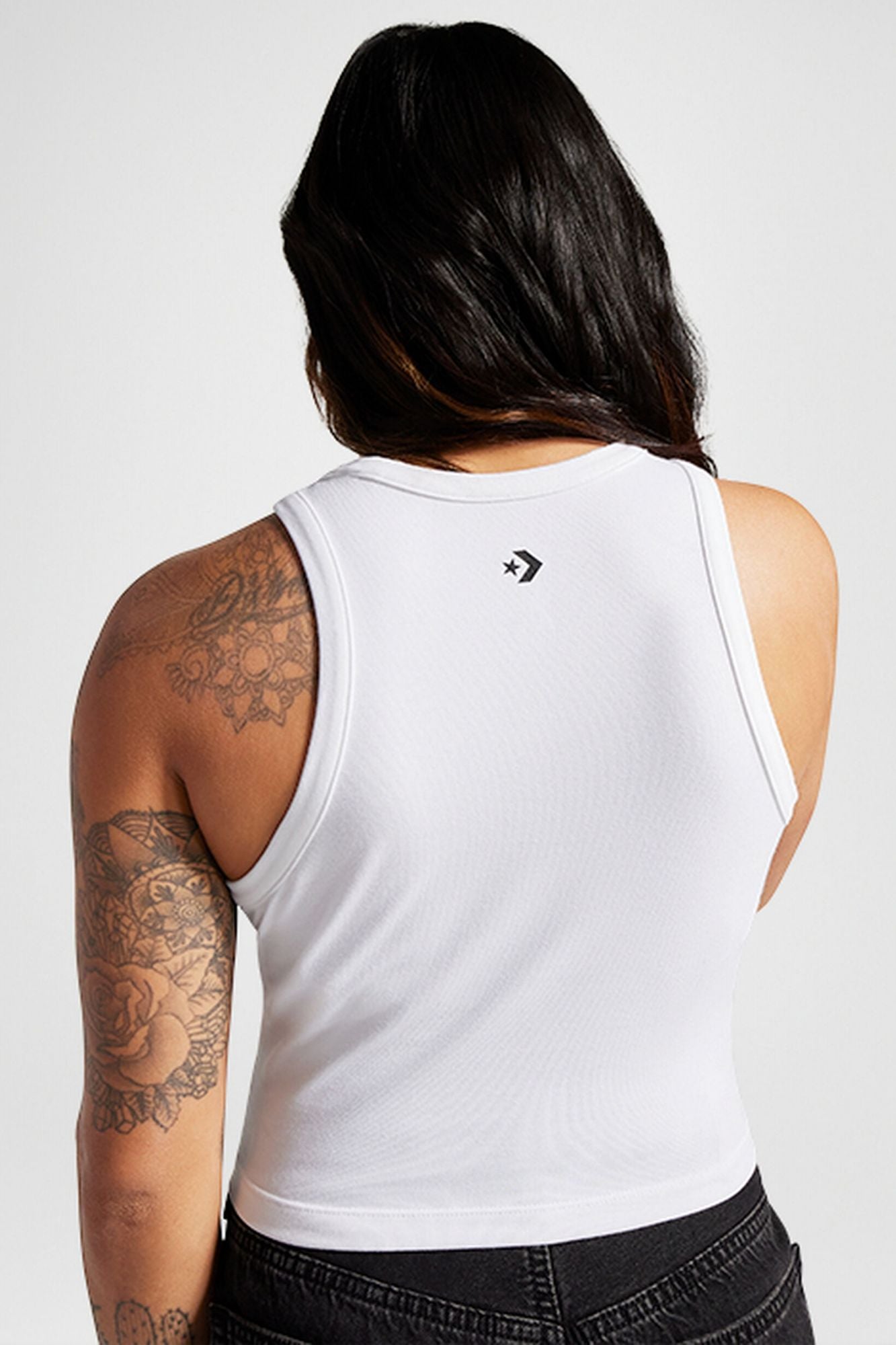 CONVERSE HIGH NECK KNIT TANK TOP en color BLANCO (2)