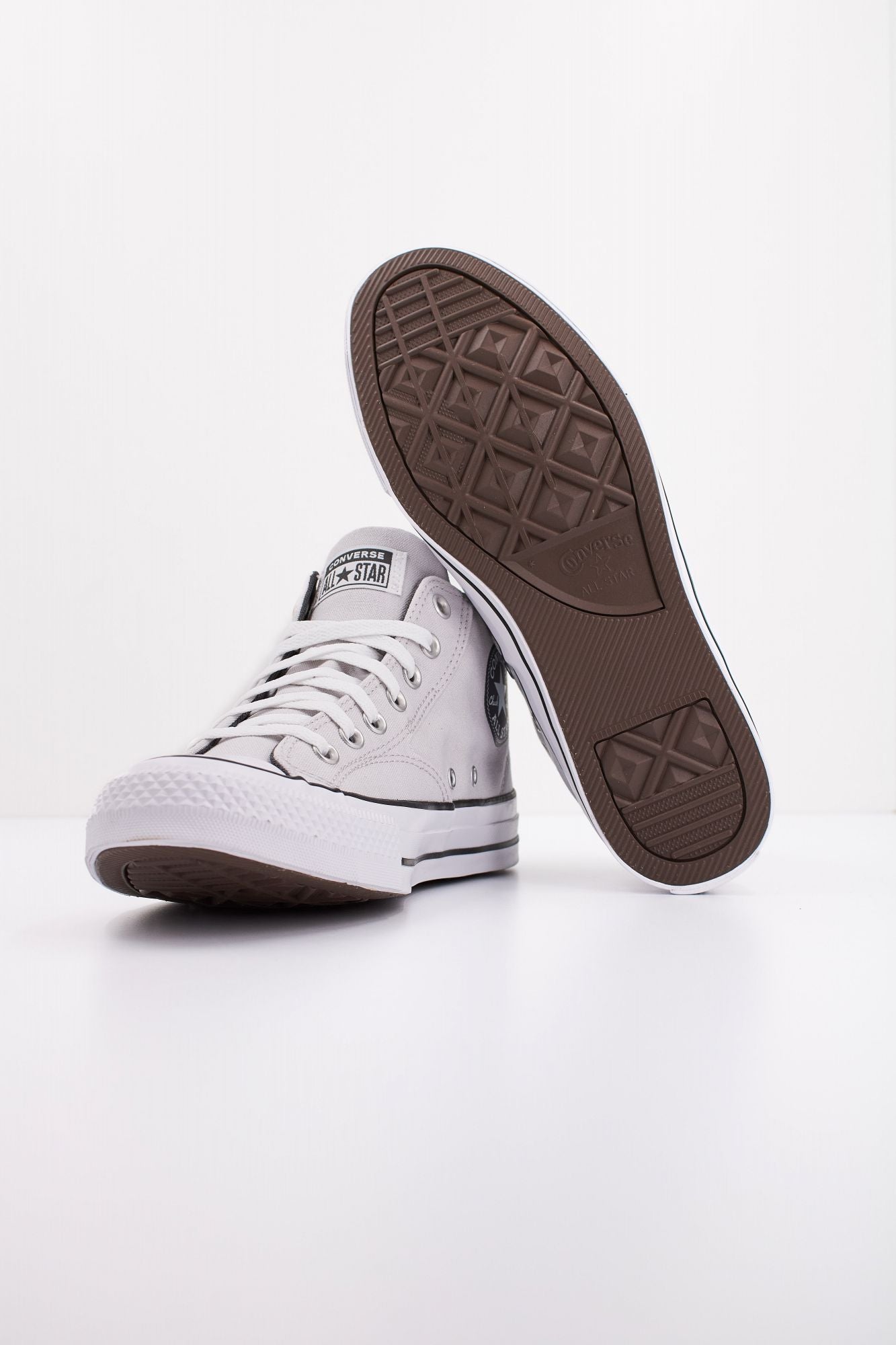 CONVERSE CHUCK TAYLOR ALL STAR MALDEN STREET en color GRIS (5)