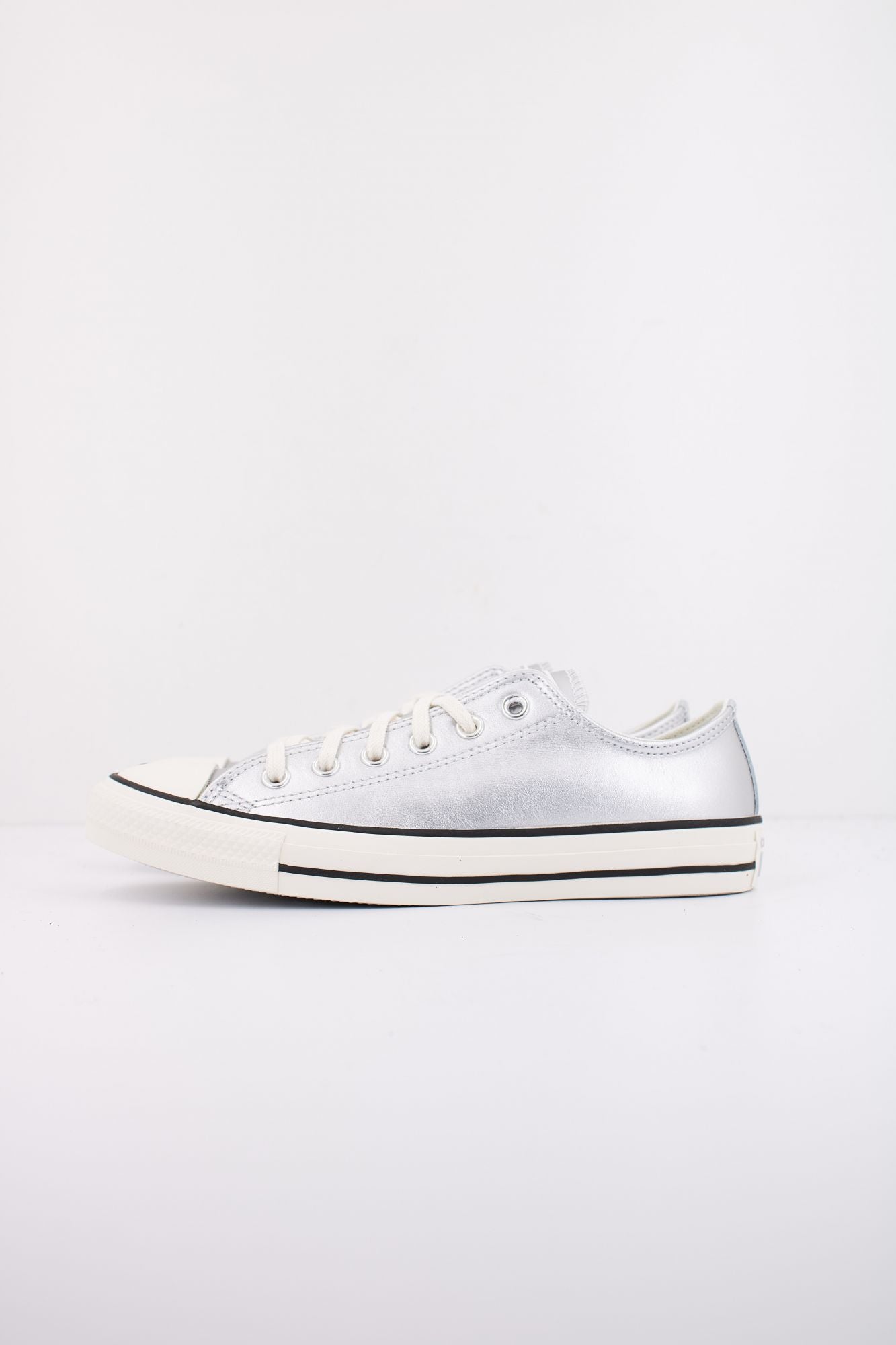 CONVERSE A11986C  en color PLATA (1)