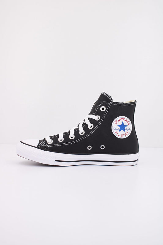 CONVERSE CHUCK TAYLOR LEATHER en color NEGRO (1)