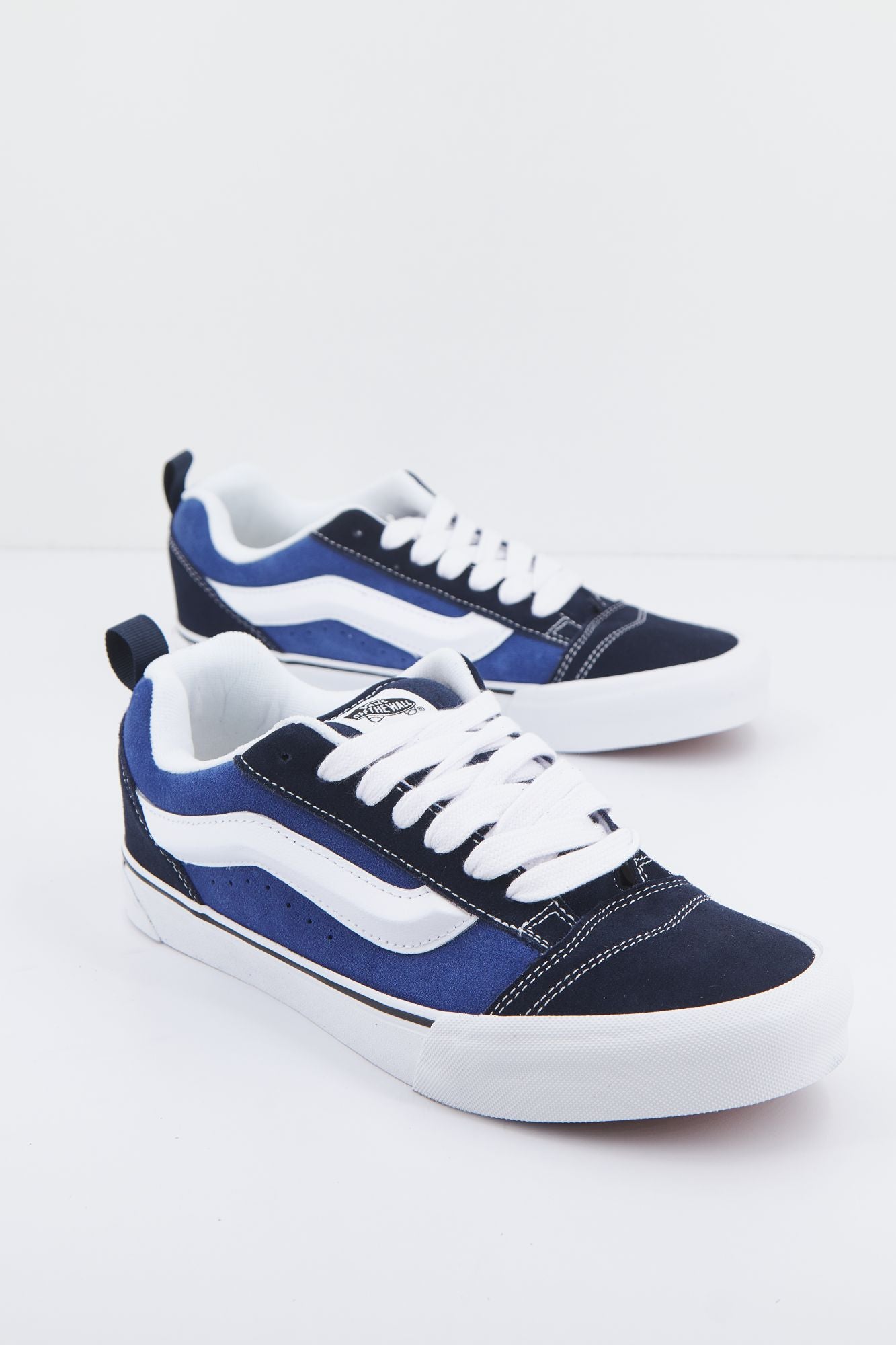 VANS KNU SKOOL en color AZUL (1)