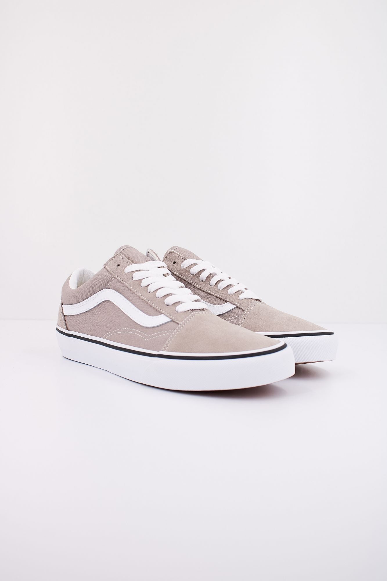 VANS OLD SKOOL en color MARRON CLARO (2)