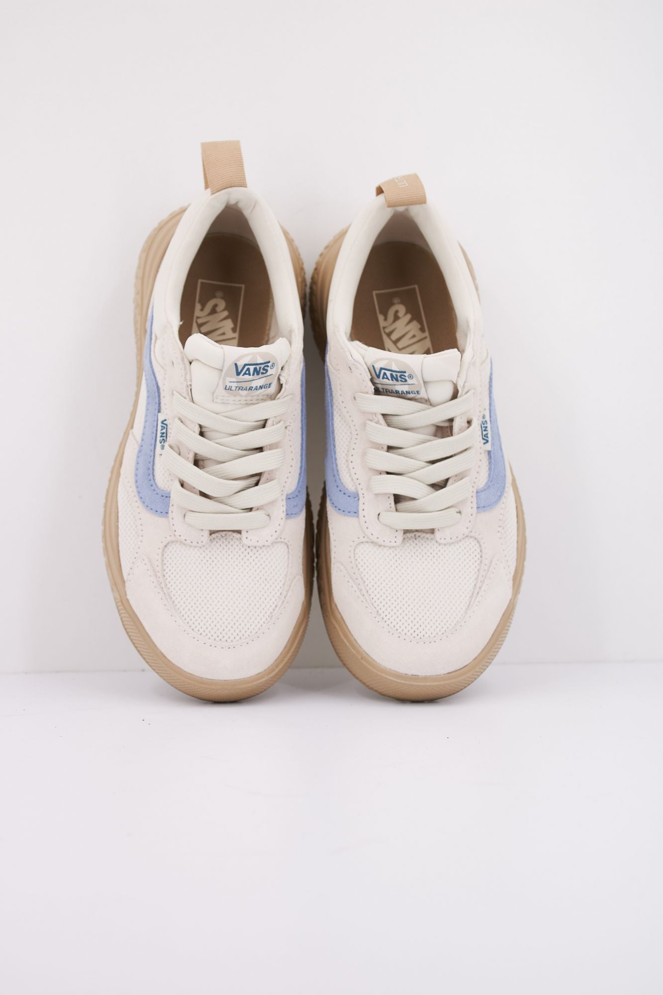 VANS MTE ULTRARANGE NEO VR3 en color BEIS (3)