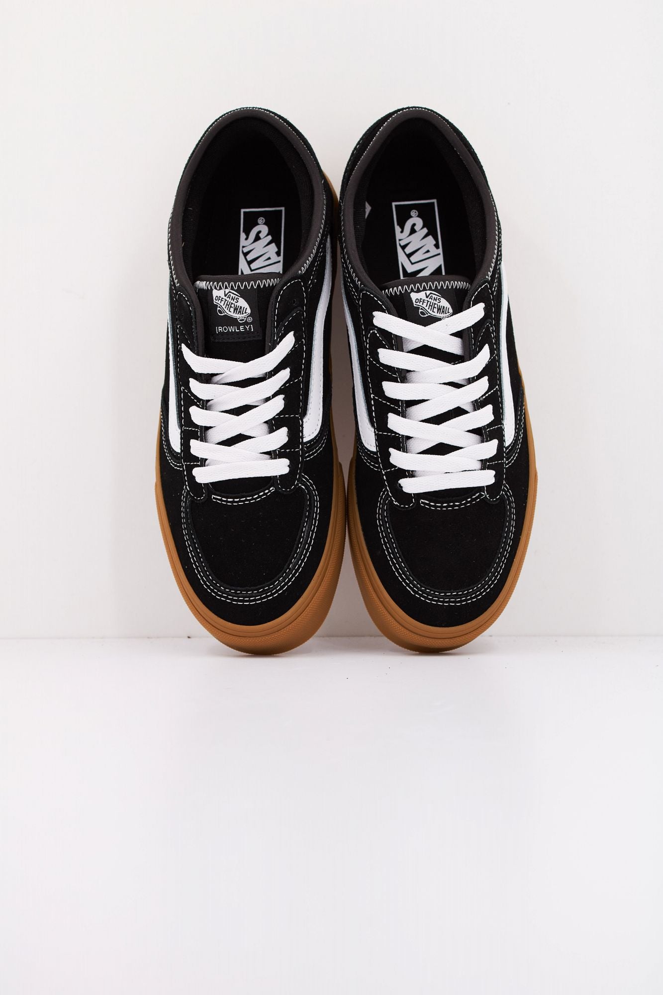 VANS ROWLEY CLASSIC en color NEGRO (3)